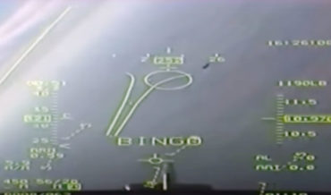 LOL: Flight Instructor Goes Wild During Student’s Dogfight Training