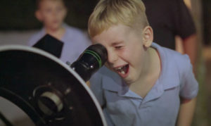 "Oh My God": A Beautiful Compilation Of Random People Viewing The Moon Through A High-Powered Telescope