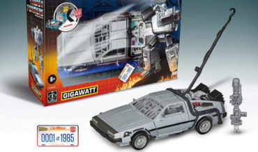 Gigawatt, The Back To The Future Time Traveling DeLorean Transformer Toy