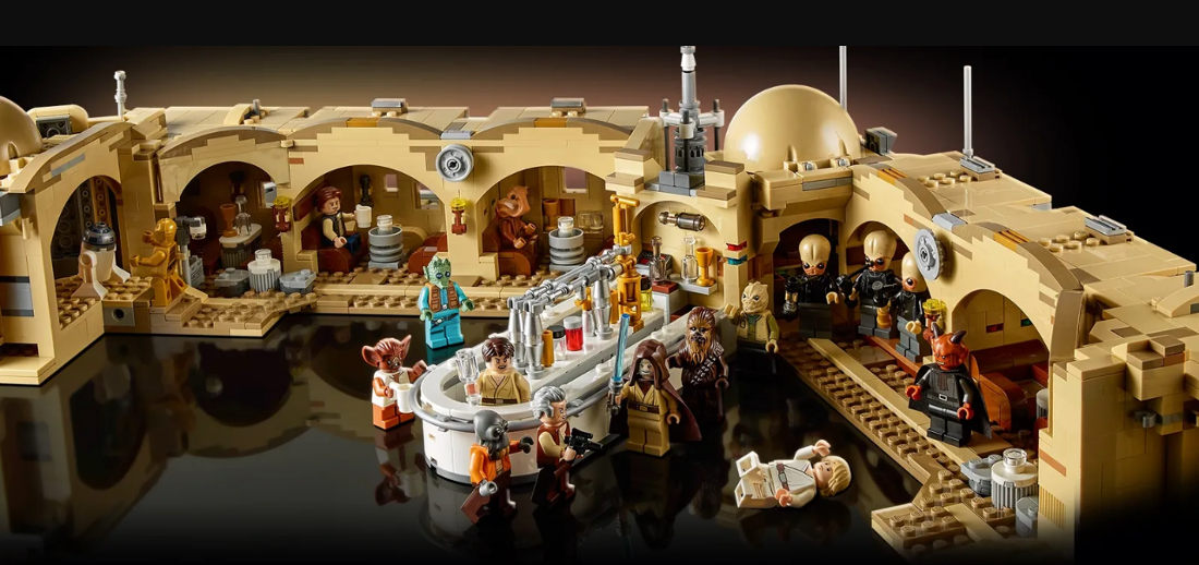 Oh Wow: The Official 3,187 Piece LEGO Star Wars Mos Eisley Cantina Playset