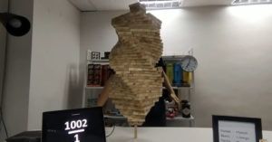 Video Of New World Record 1,002 Jenga Blocks Stacked On A Single Vertical Piece