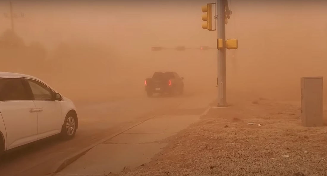 Good Heavens: Video Of Massive Dust Storm In Lubbock, Texas - borninspace