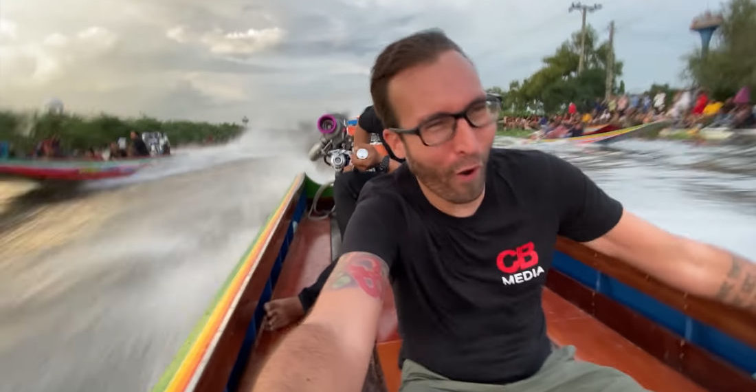 70+MPH Drag Racing Riverboats In Bangkok, Thailand