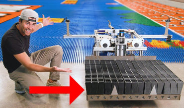 Mark Rober Builds Robot That Can Set Up A 100,000 Domino Mural In 24 Hours