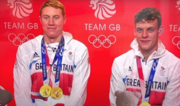 Olympic Swimmers Suppress Laughter After Broadcaster’s ‘Third Leg’ Comment