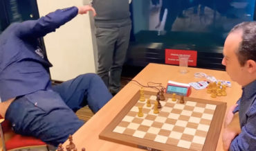 Polish National Chess Champion Falls Out Of Chair After Loss