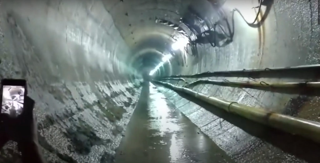 Shockwave Traveling Back And Forth In Underground Tunnel Following Explosion
