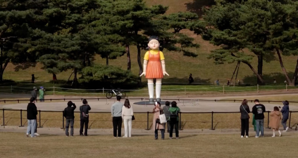 13-Foot  'Red Light, Green Light' Doll From Squid Games Installed In Korea