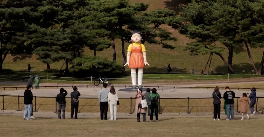 13-Foot  ‘Red Light, Green Light’ Doll From Squid Games Installed In Korea