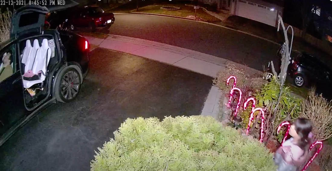Man Tries To Drive Tesla Model X Into Garage With Rear Falcon Door Open