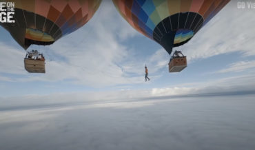 Slacklining Between Two Hot Air Balloons At 6,100 Feet