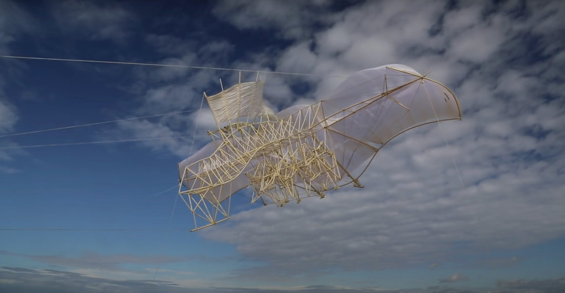 Theo Jansen’s Strandbeest Kinetic Sculptures Can Now Take To The Skies