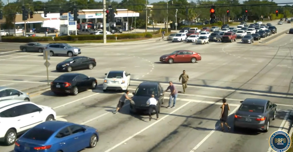 Good Samaritans Stop Car Of Woman Who Passed Out Behind Wheel Following ...
