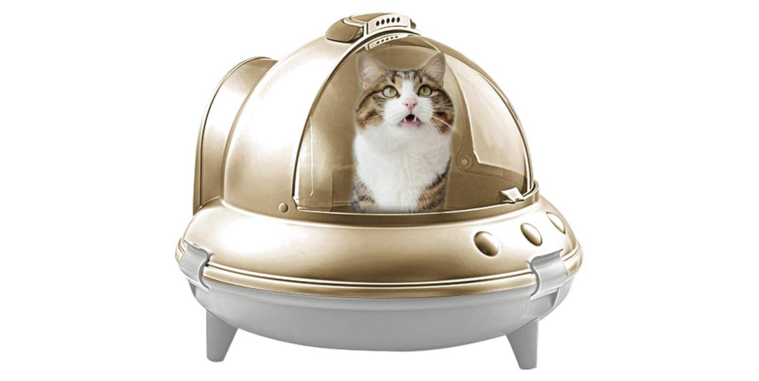 Finally, The UFO Cat Litter Box You’ve Been Waiting For