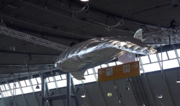 Giant Flying Inflatable Manta Ray Robot