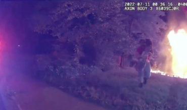 Pizza Delivery Driver Rescues 5 Children From Burning Home