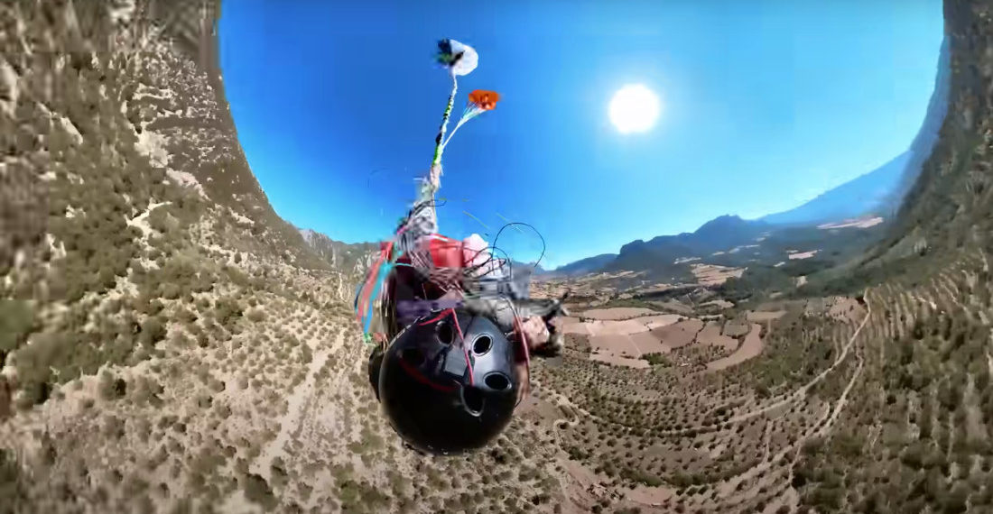 Damn!: Paraglider Manages To Open Emergency Chute One Second Before Impact