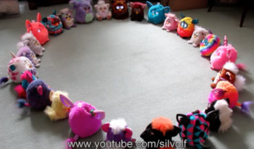 Circle Of 25 Furbies Have A Conversation
