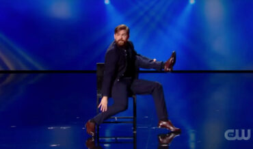 Magician’s 3-Legged Magic Performance