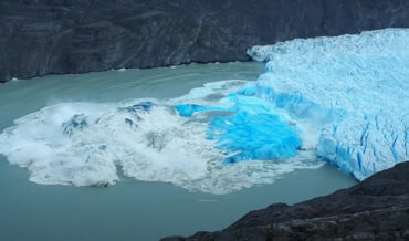 Massive Glacier Calving Caught On Video