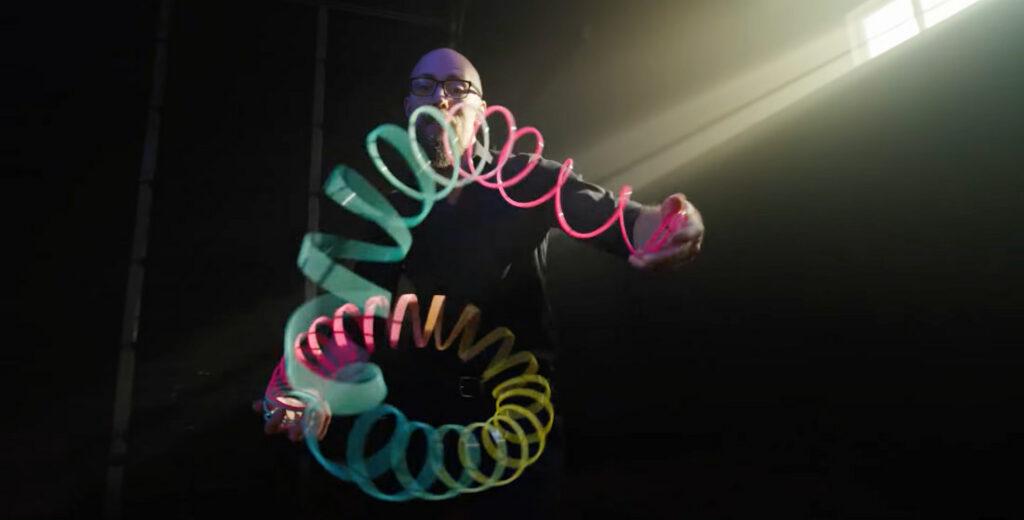 Josh Jacobs, Pro Slinky Manipulator