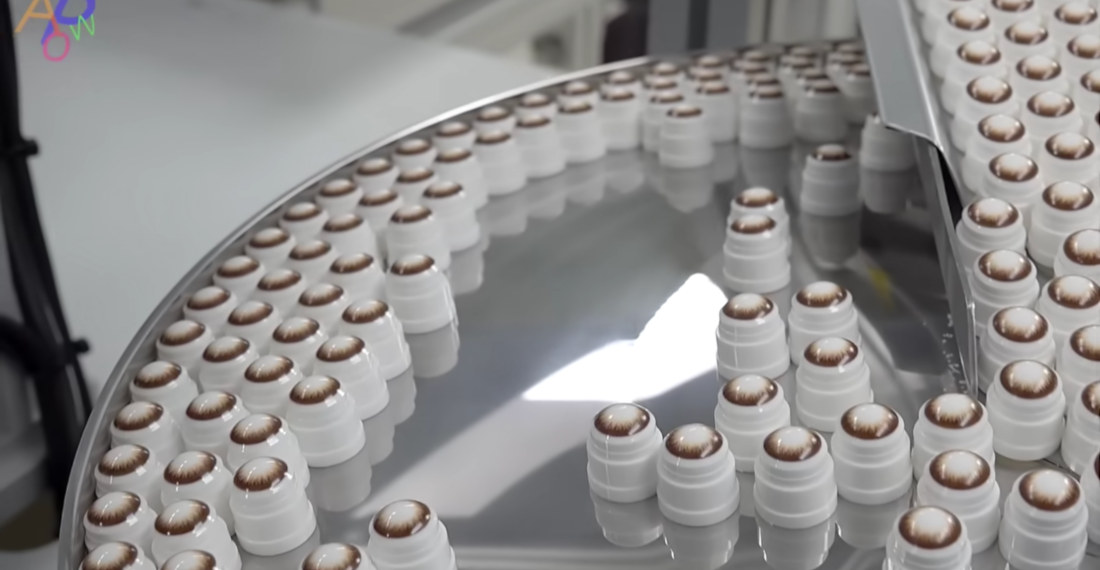 How It’s Made: A Tour Of A Contact Lens Factory