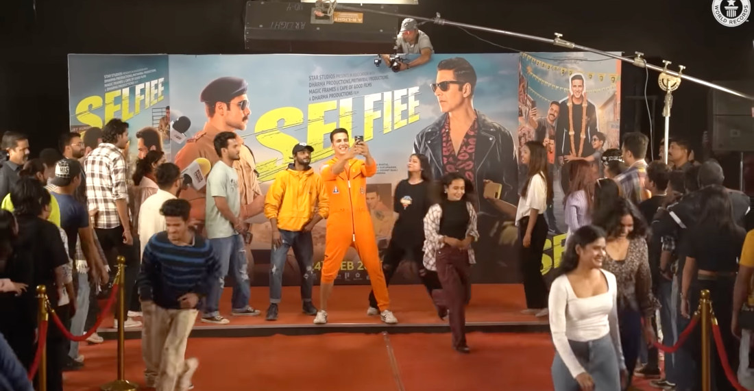 Bollywood Actor Sets World Record For Most Fan Selfies In 3 Minutes With 184