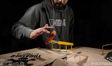 Cool Fingerboarding Tricks Filmed At 1,000FPS For Ultra Slow Motion