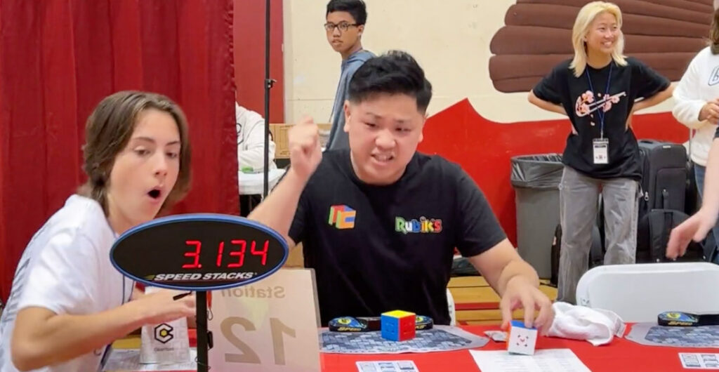 New World Record For Fastest Rubik's Cube Solve: 3.13 Seconds