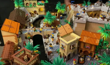 120,000 Piece LEGO Pirates Of The Caribbean Ride With Real Water