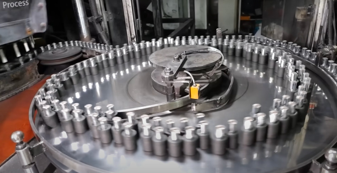 How It’s Made: Tour Of AA Battery Factory
