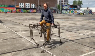 Pedaalbeest, A Pedal-Powered Walking Machine Inspired By Straandbeests