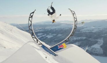 Skier Performs Loop-de-Loop On Topless ‘Impossible’ Loop