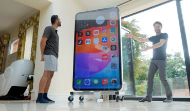 Building The World’s Largest iPhone, With A 7-Foot Screen