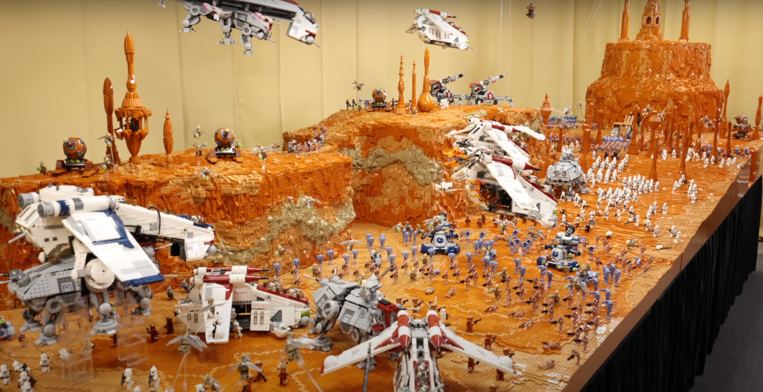 Timelapse Of 2-Year 250,000-Piece LEGO Star Wars Diorama Build