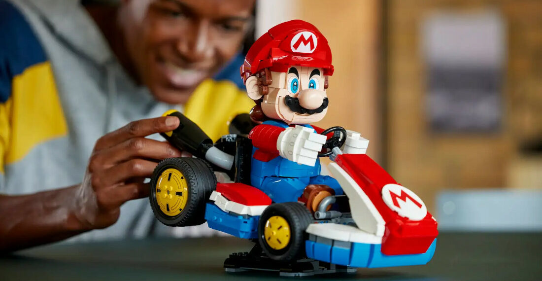 LEGO Unveils 1,972 Piece Mario Kart Set For Mario Day (MAR10)
