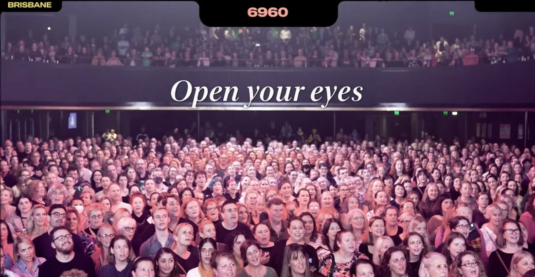 Queen’s ‘Bohemian Rhapsody’ Performed By 102,974 Singers