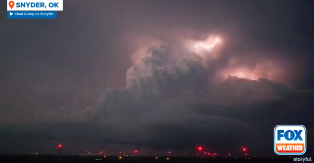 Timelapse Of Oklahoma Supercell Thunderstorm