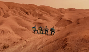 David Bowie’s ‘Life On Mars’ Performed By 4 Guys On Mars (Actually A Desert)