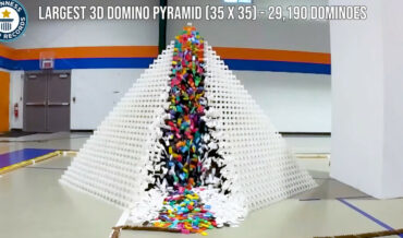 Building And Razing A 123,456 Domino Maze (Including A 29,193 Domino 3D Pyramid!)