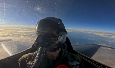 Riding In An F-16 Viper Jet At 1,300MPH