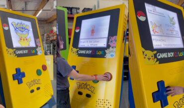 Game Man: 5-Foot Tall Working Replica Of A Game Boy Color